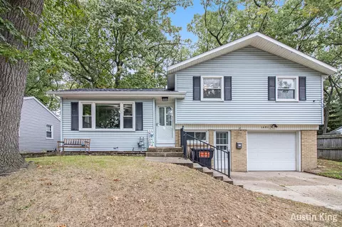 1481 Southlawn, Wyoming, MI 49509