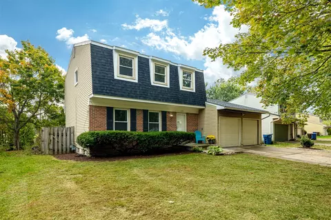 1794 Hamlet, Ypsilanti, MI 48198