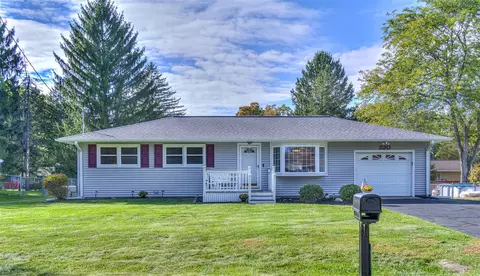 220 Eastlawn, Parma, MI 49269
