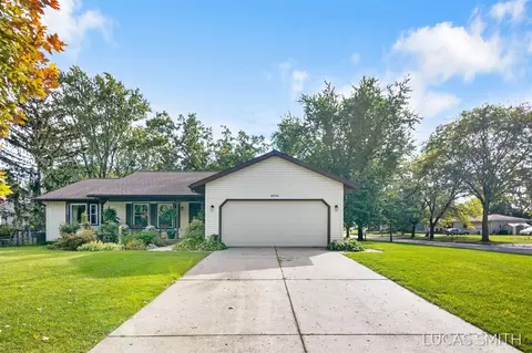 4256 W Grand, Grand Rapids, MI 49534
