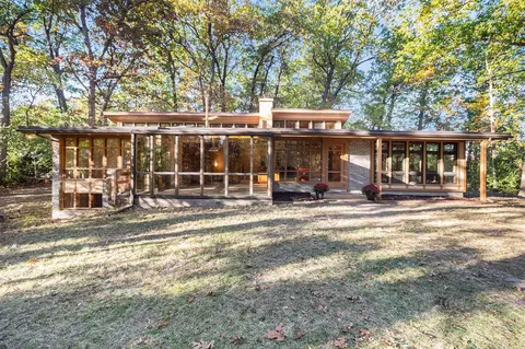 3636 Riverside, Ann Arbor, MI 48104
