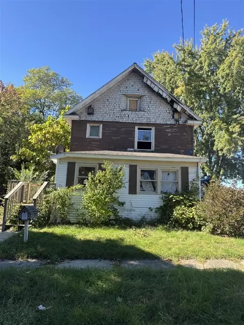 79 Clark, Battle Creek, MI 49014