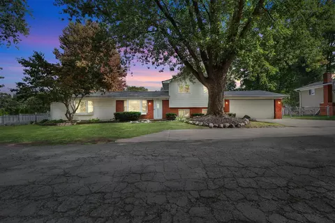 1664 La Salle, Highland, MI 48356