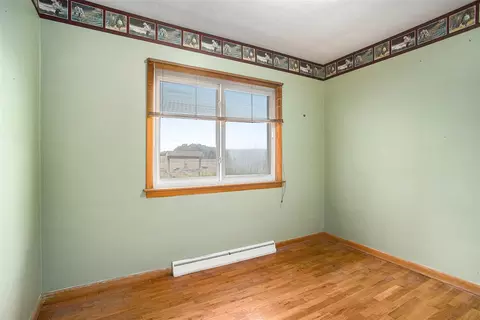 Bedroom - 926 Weaver, Bronson, MI 49028 photo 1 of 3