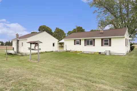 Exterior - 926 Weaver, Bronson, MI 49028 photo 3 of 3