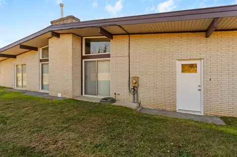 1149 Maynard, Jackson, MI 49202 photo 9