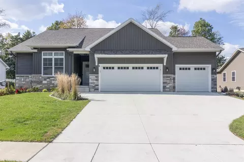 10694 Chancellor, Portage, MI 49002