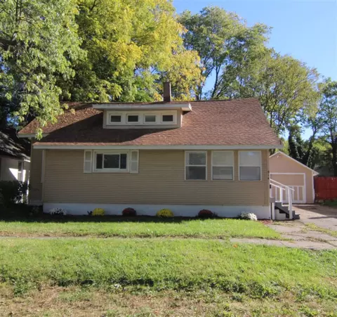 914 Chicago, Kalamazoo, MI 49048