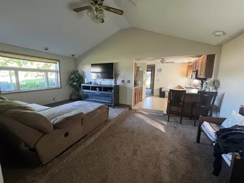 131 E Chicago, Coldwater, MI 49036 photo 9