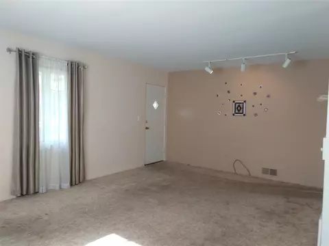 Living - 1426 18th, Port Huron, MI 48060 photo 1 of 4