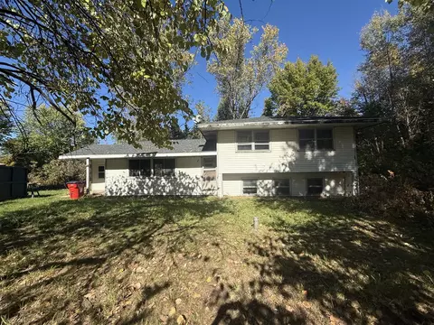 17760 White, Bailey, MI 49303