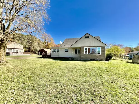 1123 58th, Pullman, MI 49450