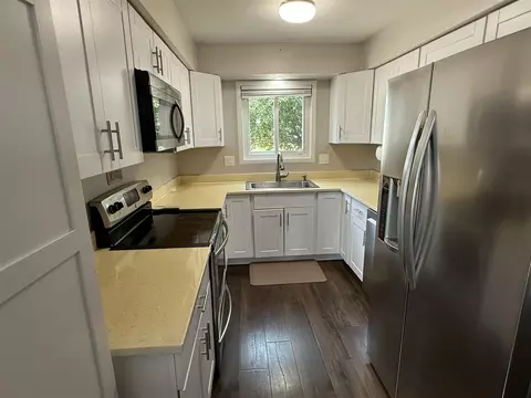 236 Kinross, Clawson, MI 48017 photo 23