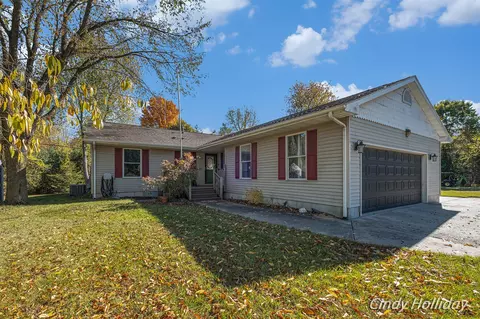 7718 Whites Brg, Belding, MI 48809 photo 2