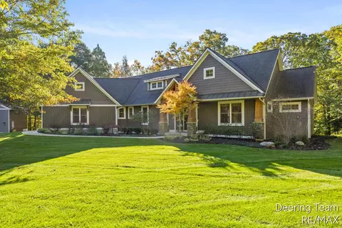 11877 Red Squirrel, West Olive, MI 49460