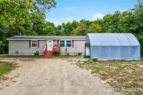 3215 136th, Hamilton, MI 49419