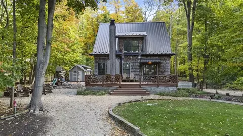 13823 Suns End, Harbert, MI 49115 photo 37