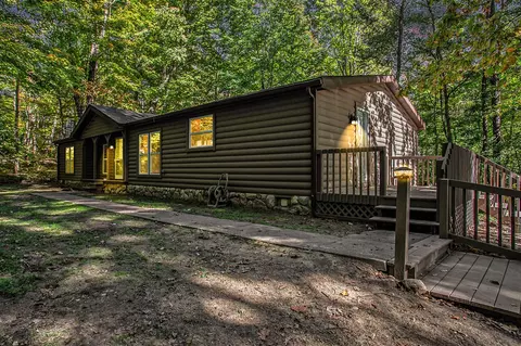 54701 Goff Lk, Marcellus, MI 49067