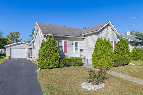 504 Sylvan, Buchanan, MI 49107