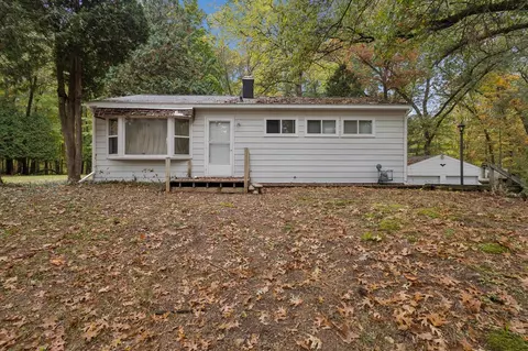 275 N Uldriks, Battle Creek, MI 49037