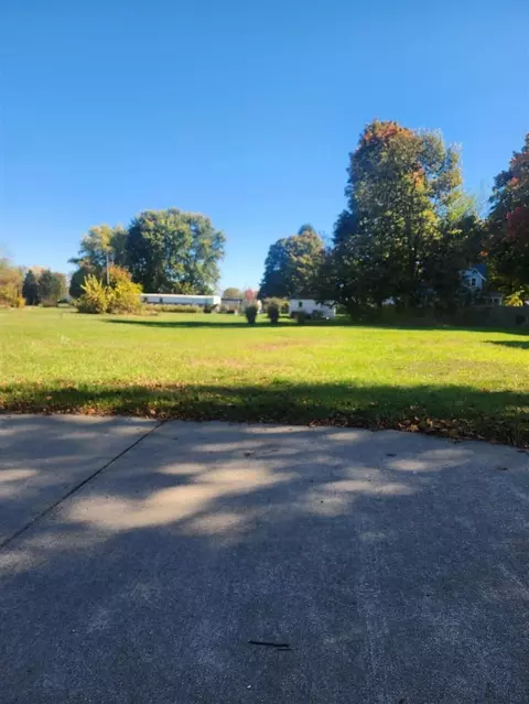 n n main, Sherwood, MI 49089