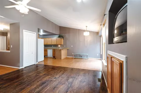 4125 Derray, Warren, MI 48092 photo 9