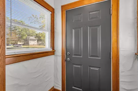 144 Walcott, Jackson, MI 49203 photo 18