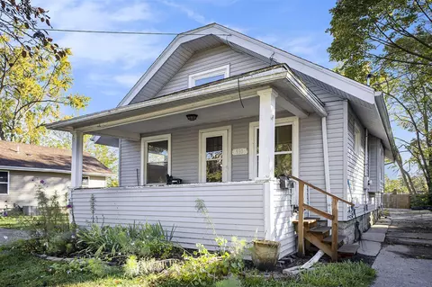 930 Mahlon, Lansing, MI 48906