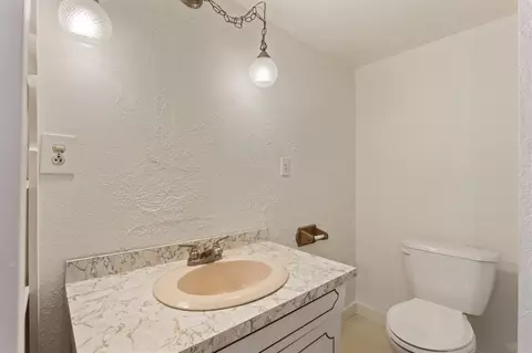 Bath - 408 E Water, Cassopolis, MI 49031 photo 2 of 4