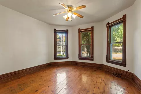Living - 408 E Water, Cassopolis, MI 49031 photo 3 of 4