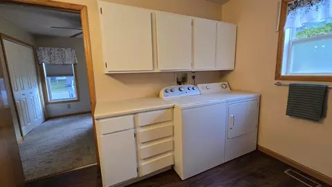 118 E Ml, Bellevue, MI 49021 photo 22