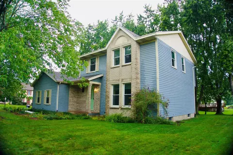 2191 Wolfboro, Kentwood, MI 49508