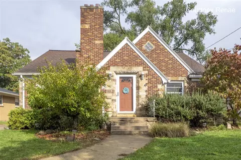 621 Hoyt, Grand Rapids, MI 49507