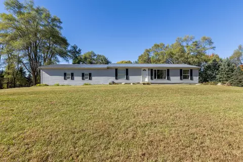 3541 Doctor, Hastings, MI 49058