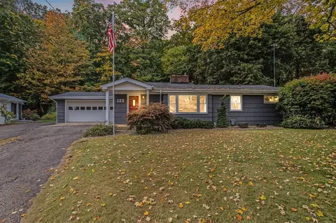125 Sunset, Battle Creek, MI 49017