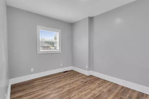 430 N Elm, Jackson, MI 49202 photo 12