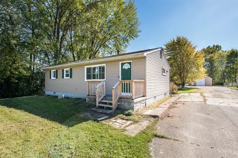 43733 Crowley, Belleville, MI 48111