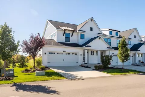 3382 Windborne #19, Jenison, MI 49428