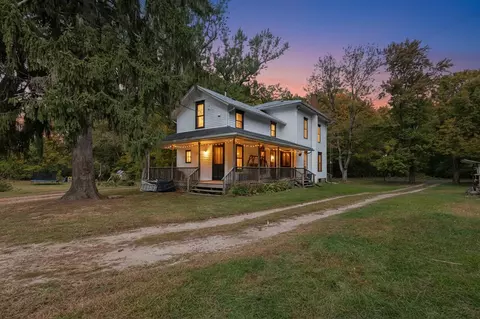 25160 F, Albion, MI 49224