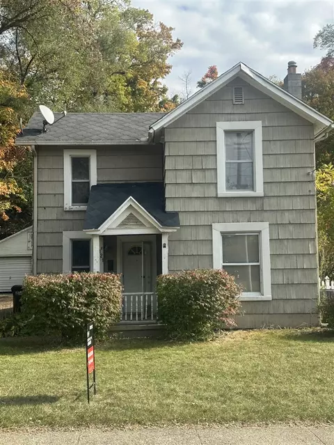121 Maple, Grass Lake, MI 49240