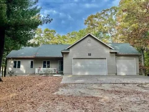 3801 S Sweet Lk, Twin Lake, MI 49457