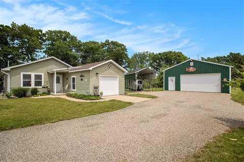 667 River, Coldwater, MI 49036
