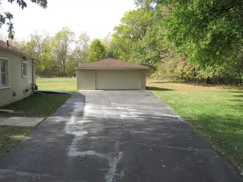 Exterior - 6740 Birchdale, Romulus, MI 48174 photo 2 of 6