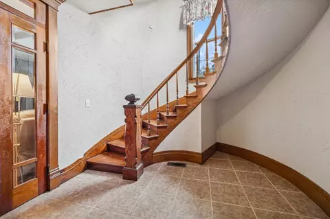 Entry Way - 203 E Michigan, Reading, MI 49274 photo 2 of 9