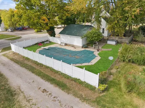 Exterior - 203 E Michigan, Reading, MI 49274 photo 2 of 14