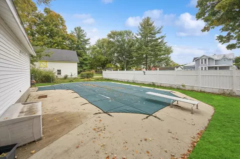 Exterior - 203 E Michigan, Reading, MI 49274 photo 14 of 14