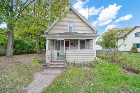 828 Maltby, Jackson, MI 49202