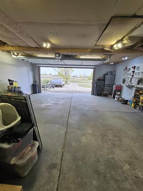 18802 Jefferson, Riverview, MI 48193 photo 20