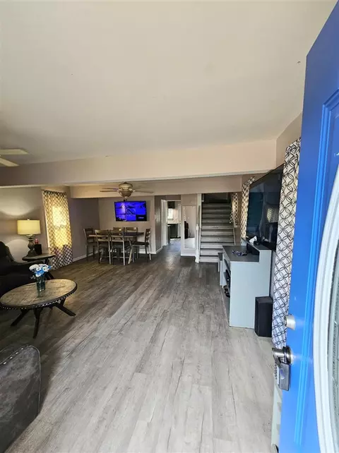 18802 Jefferson, Riverview, MI 48193 photo 4