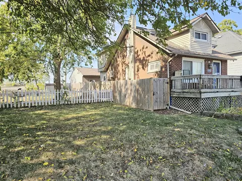 18802 Jefferson, Riverview, MI 48193 photo 3